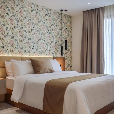 Noea Hotel Pinas 외부 사진