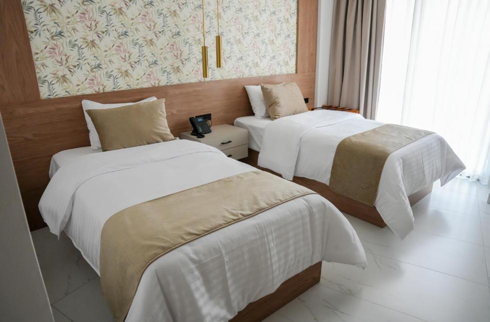 Noea Hotel Pinas 외부 사진