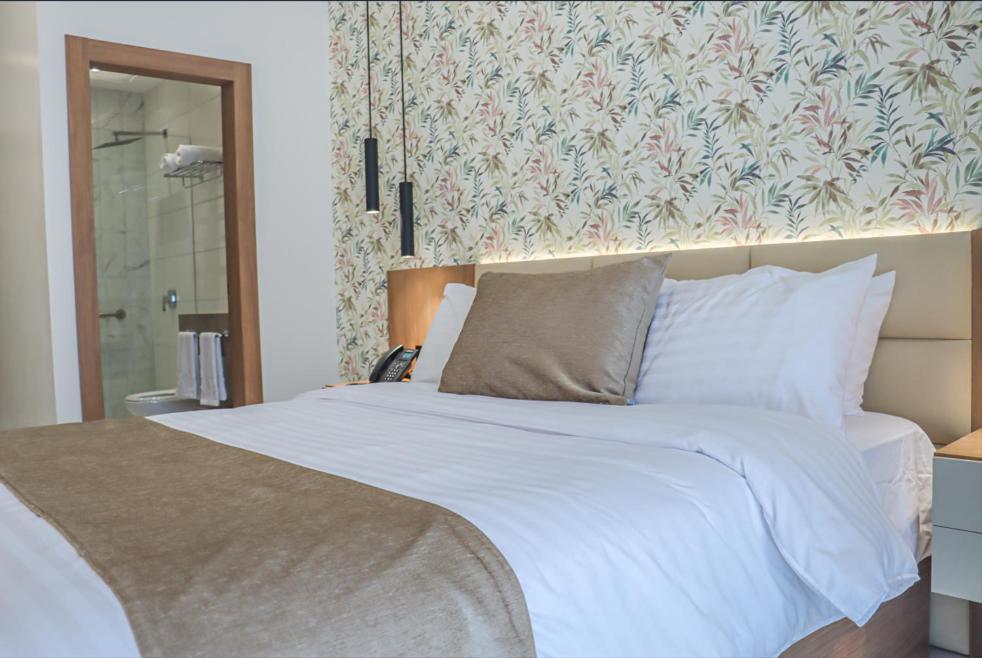 Noea Hotel Pinas 외부 사진